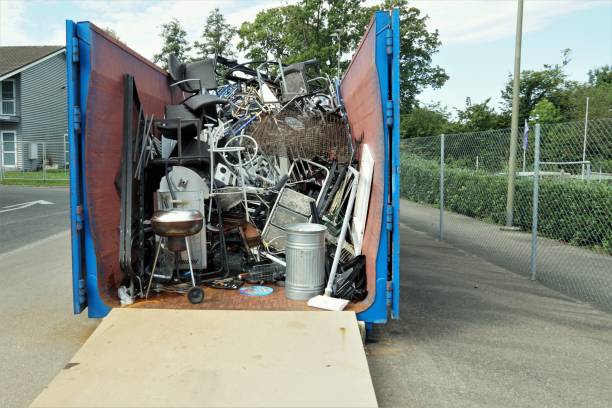 Best Professional Junk Removal  in Edgewood, FL