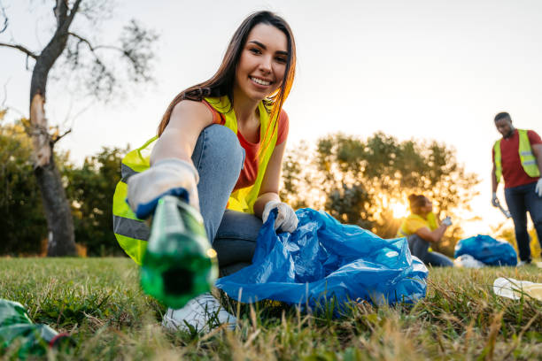 Best Electronics Removal Services  in Edgewood, FL